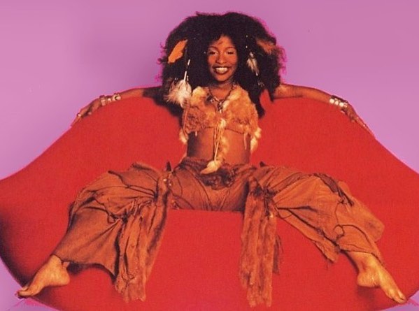 Listening to Chaka Khan with gratitude for her  embodied andempathetic music! #itsallinyou #chakakhan #empowerment #birth #feminism #blackpantherparty #activism
