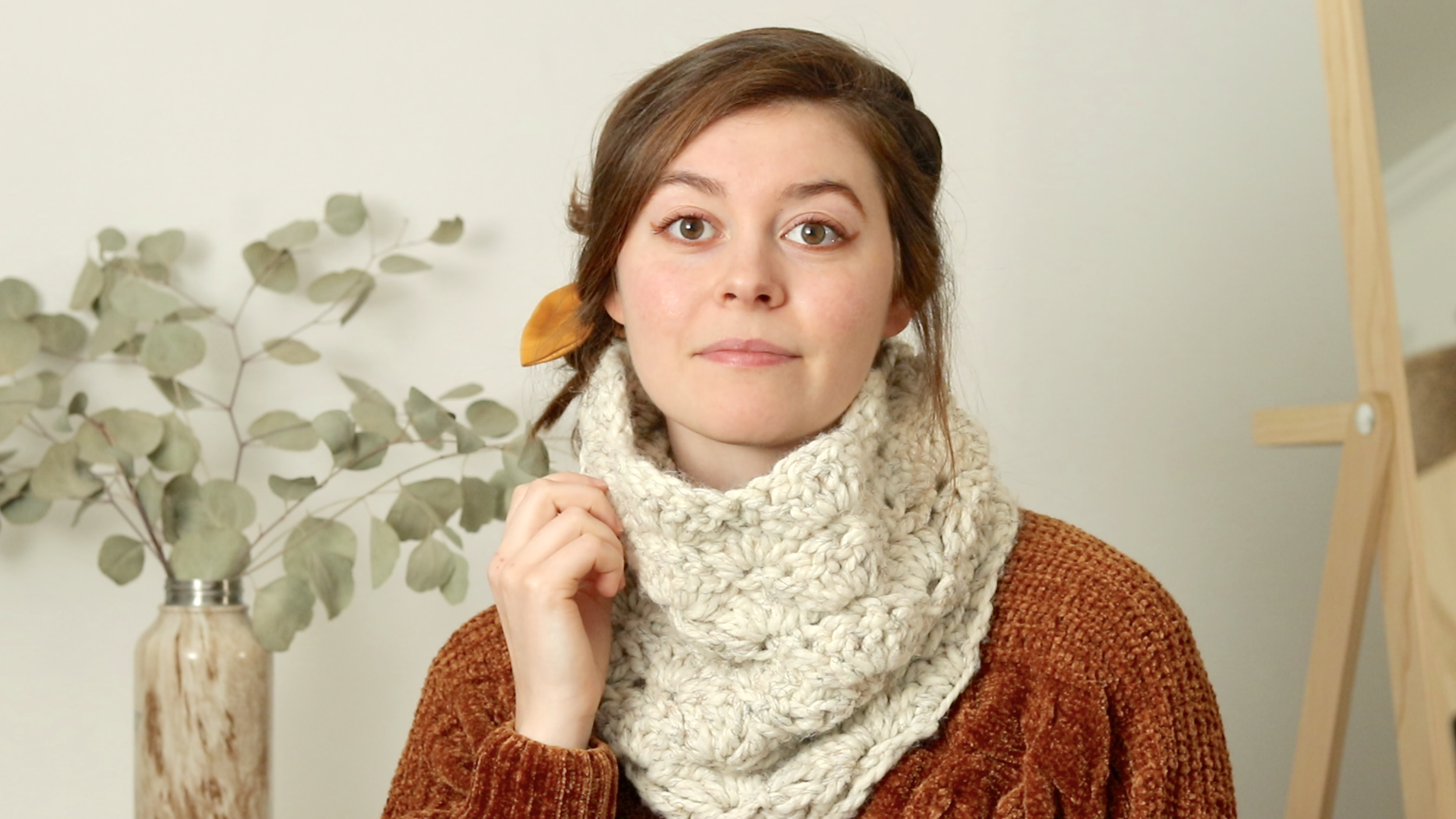 TwigBerryStudio Lacy Shells Cowl 2.png