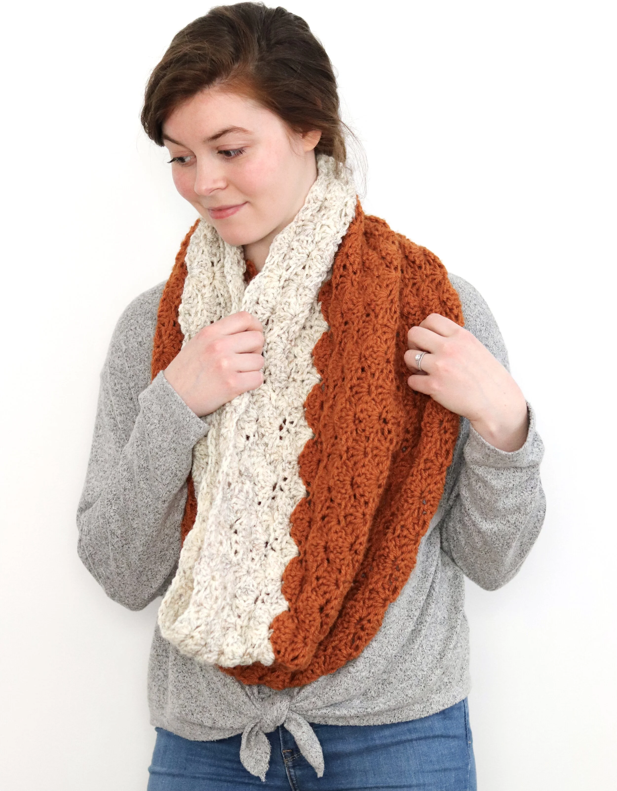 2a White Option 1_Primary Project Photo_TwigBerryStudio_Meadow.Lace.Cowl.jpg