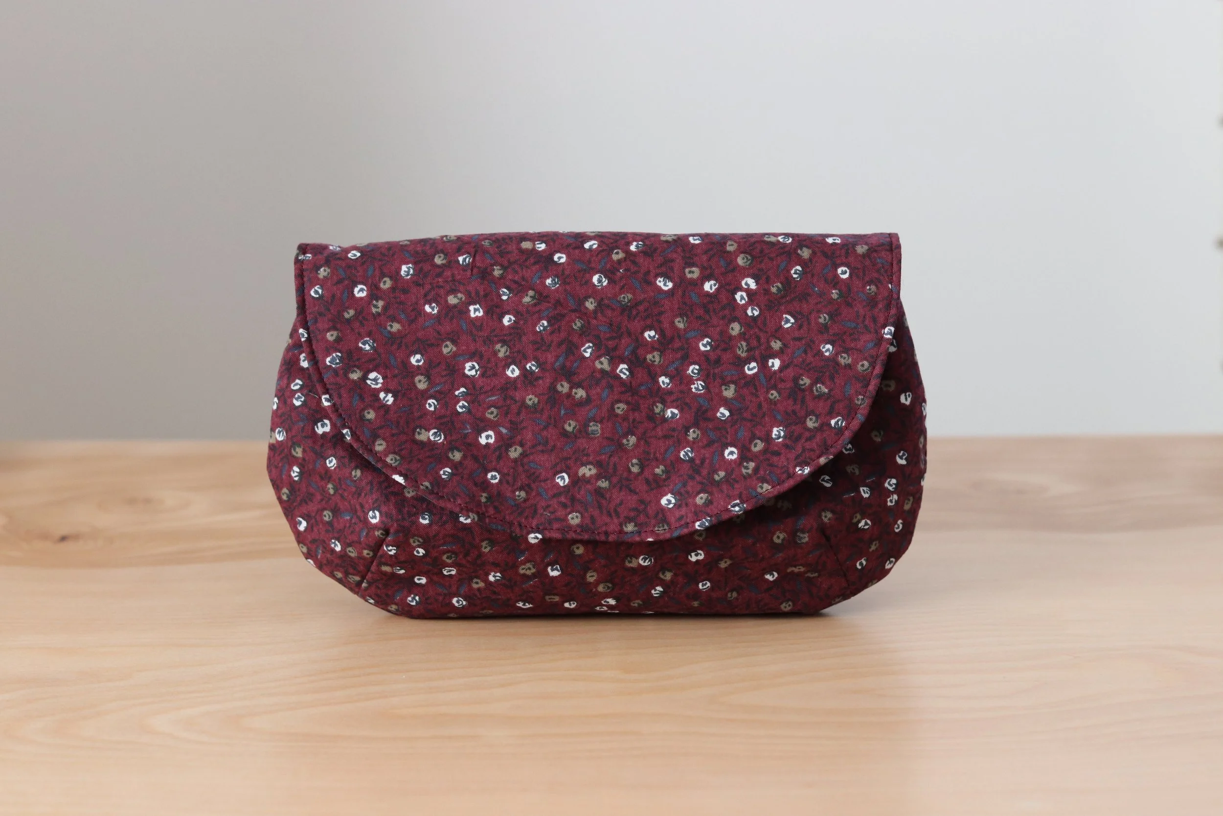 Magnetic Snap Notions Pouch / Little Purple Buds