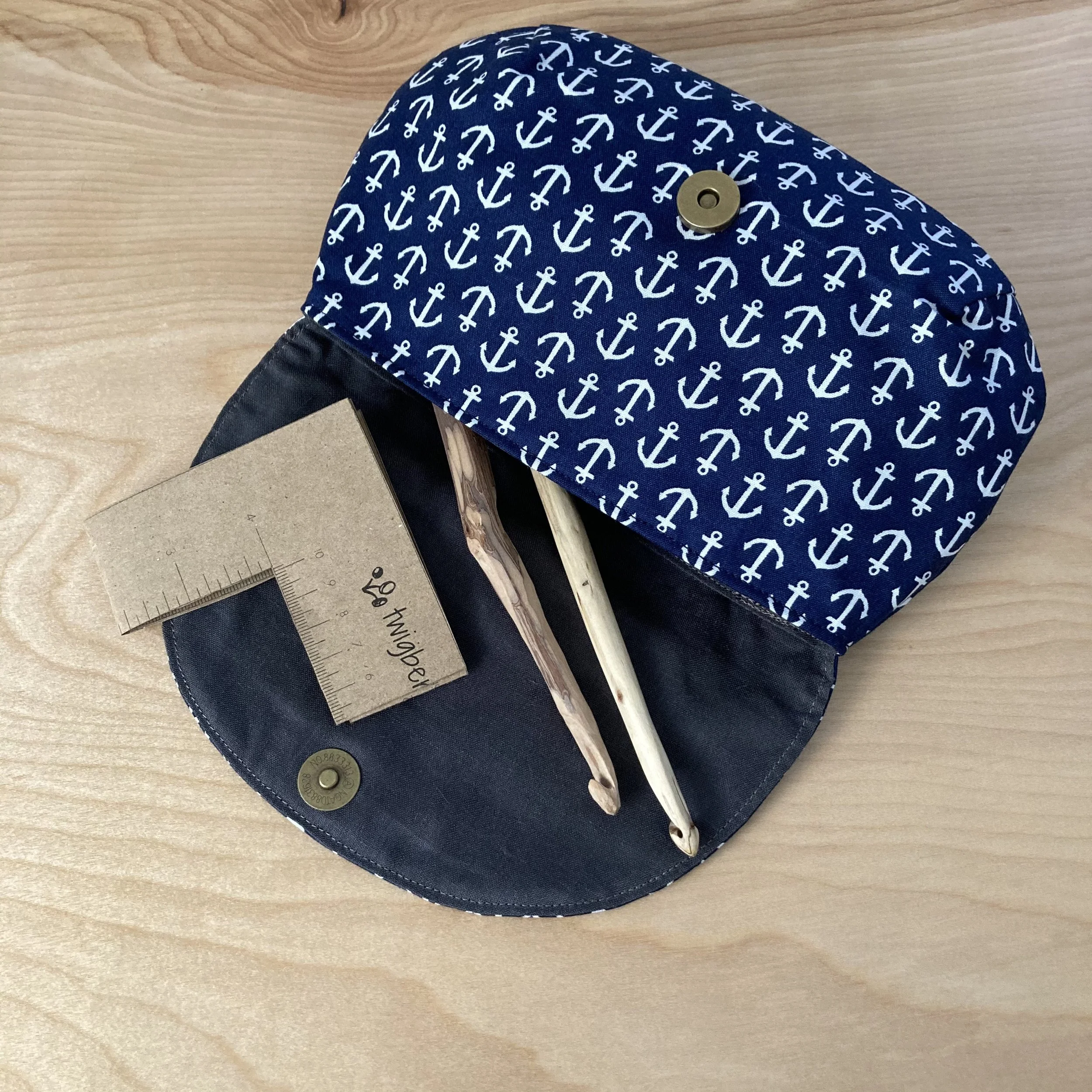 Magnetic Snap Notions Pouch / Nautical Anchors