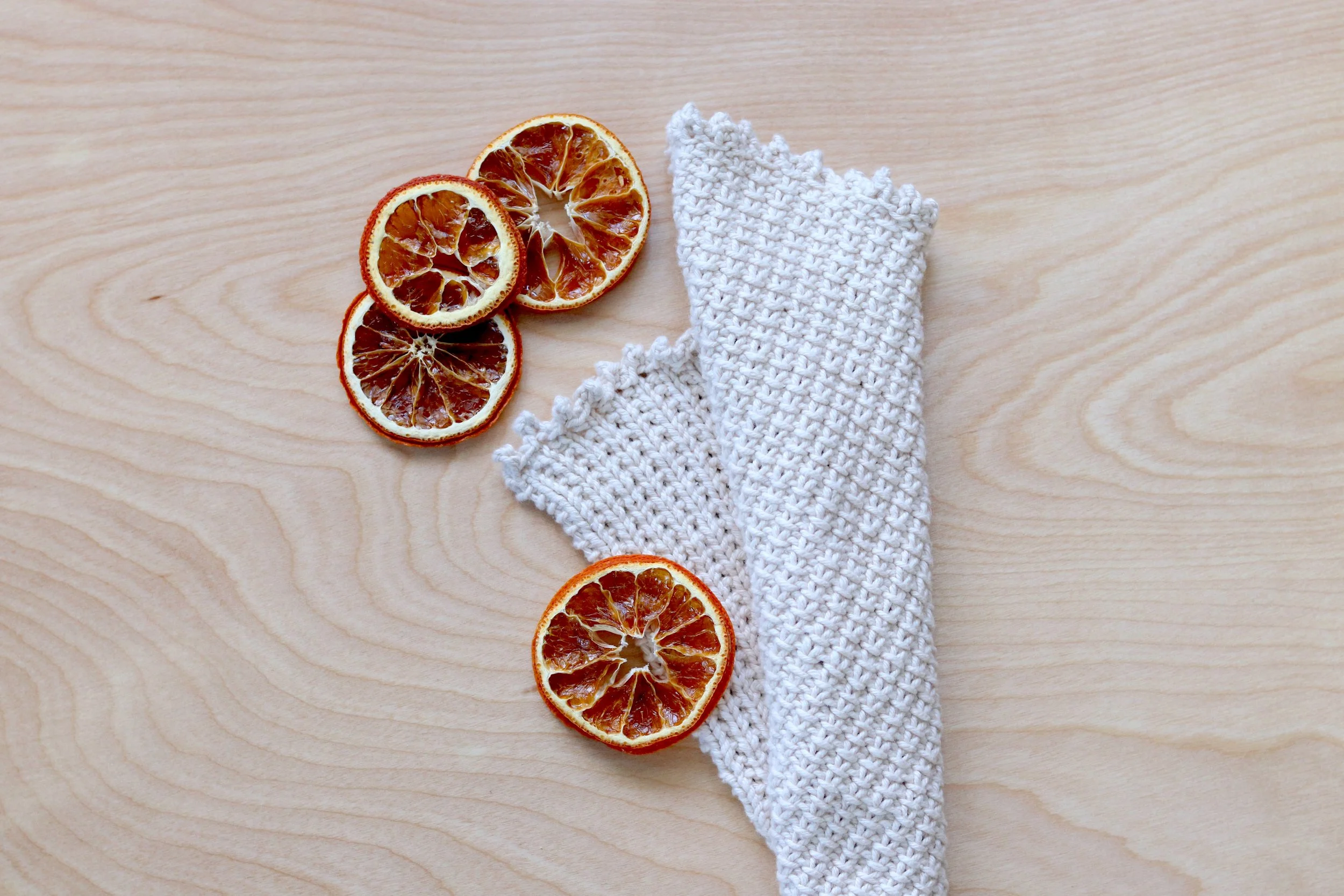 TwigBerryStudio Woven Bud Washcloth 1.JPG