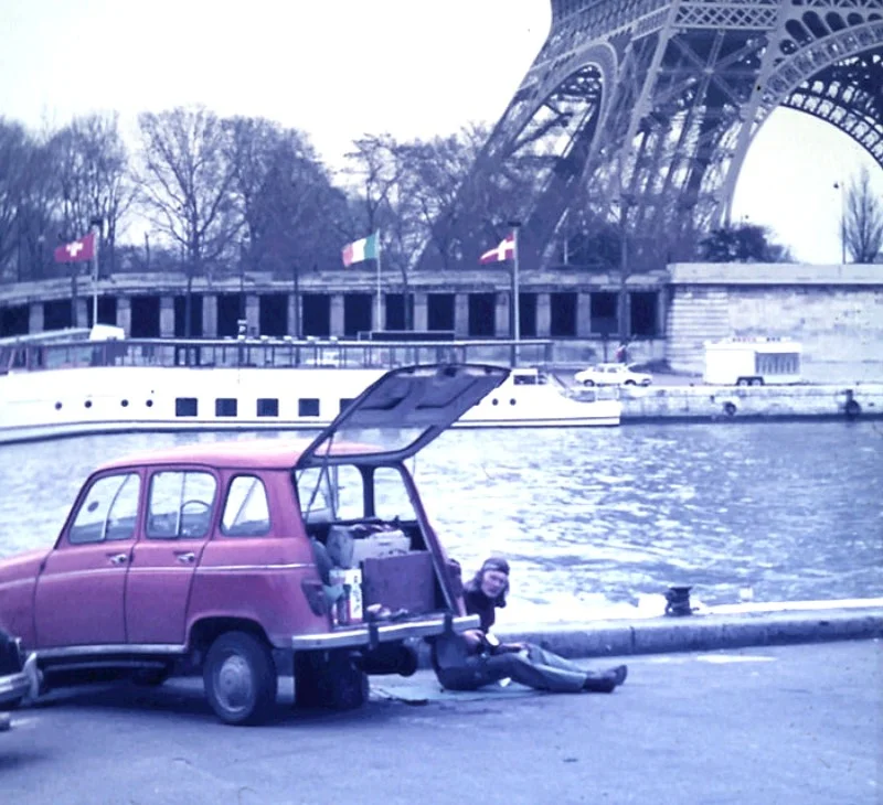 First trip to Paris - repairing my R4