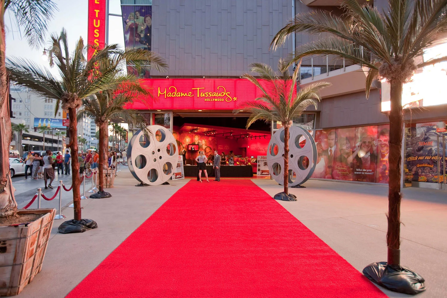 MTH 2016 Entrance.jpg