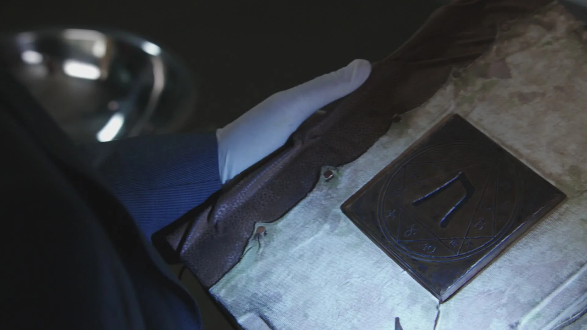 scnet_bones11x05_0717.jpg