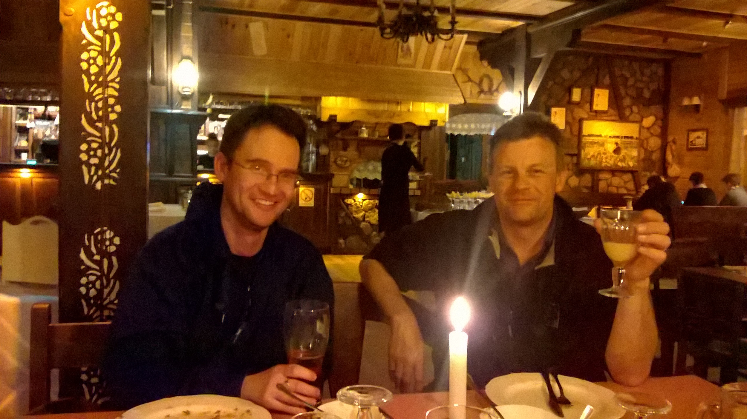 Evening in the restaurant where i was served inedible gunk.