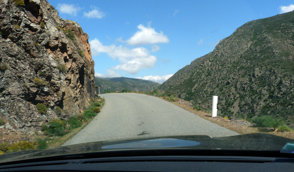 Up-Cliff to the left, down-cliff to the right