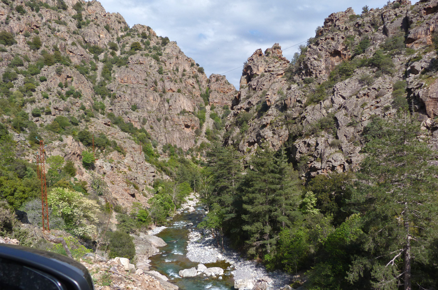 Asco Gorge