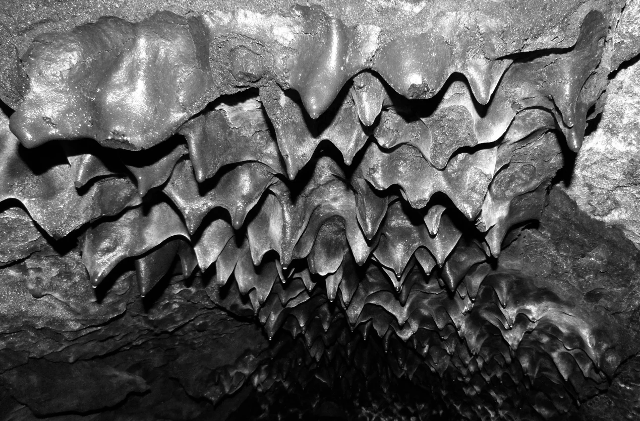 Gjabakkahellir cave 06.jpg
