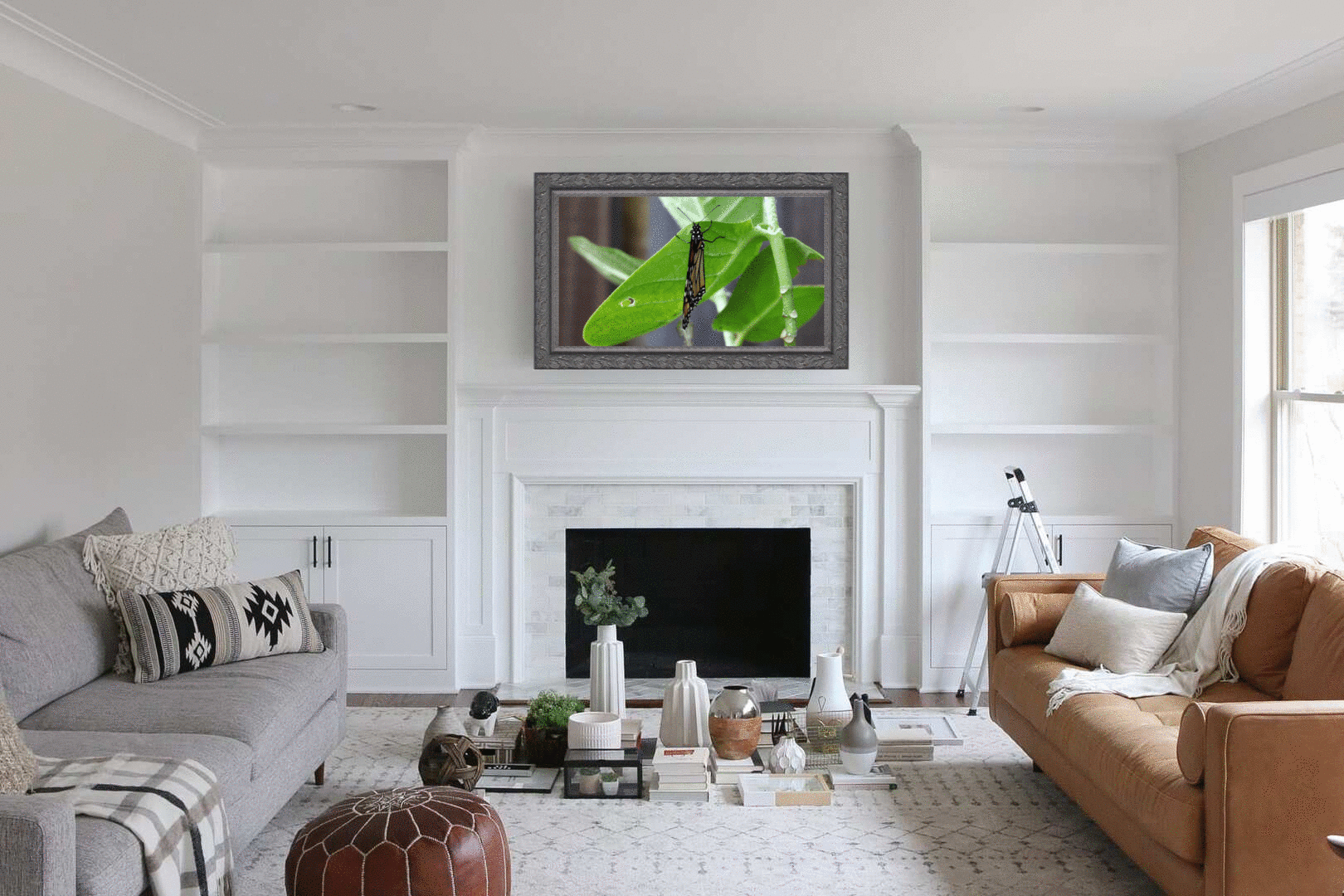 ROME BLACK FRAME HEADER.gif