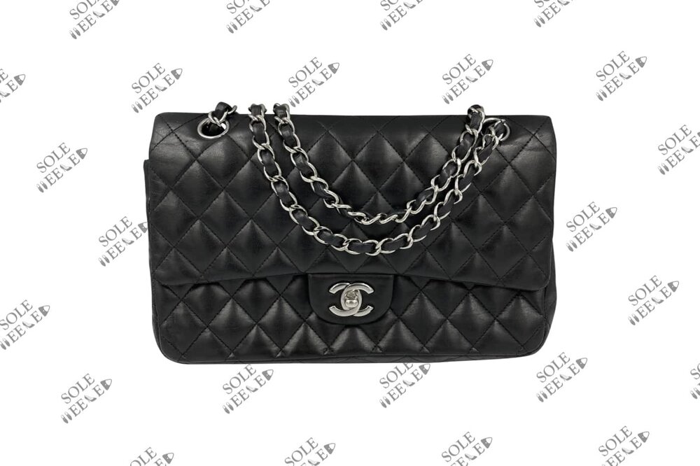 Sold at Auction: AUTHENTIC CHANEL VINTAGE LAMBSKIN LEATHER, LED CLUTCH