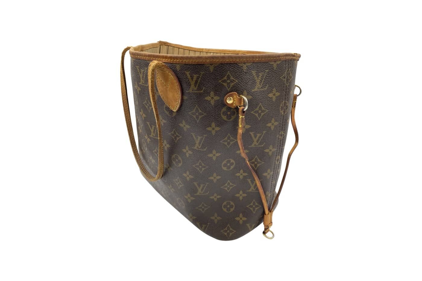 Louis Vuitton purse  Louis vuitton strap, Louis vuitton purse, Handbag  repair