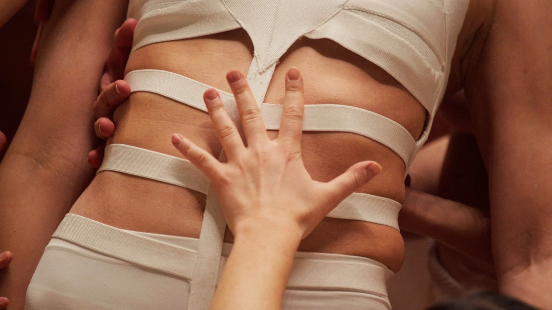 Vulva_in_the_Sky_HANDS (2).jpg