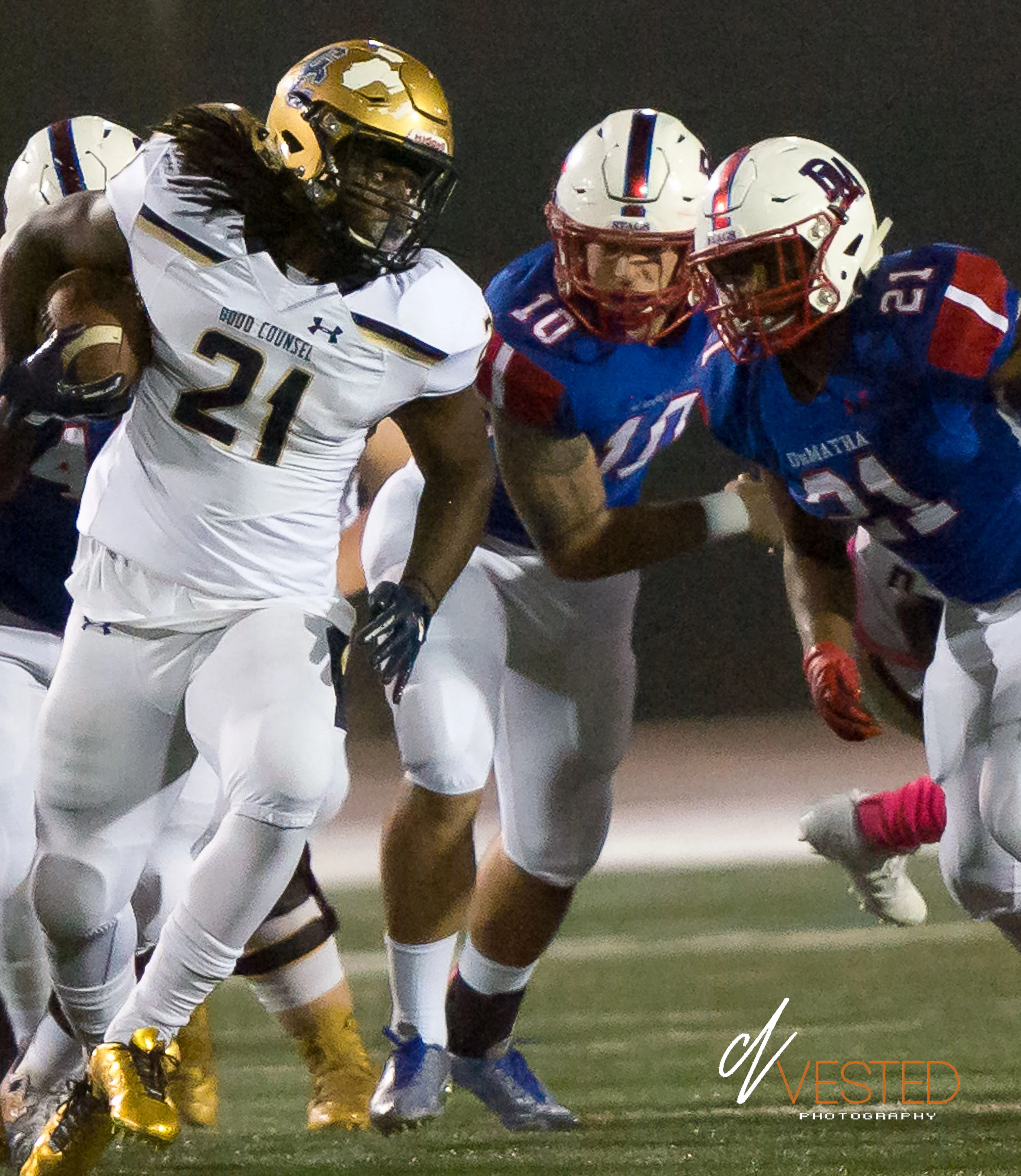 Good Counsel defeats Dematha in overtime 20-14 at the PG Sports and Learning complex (10/13/17).