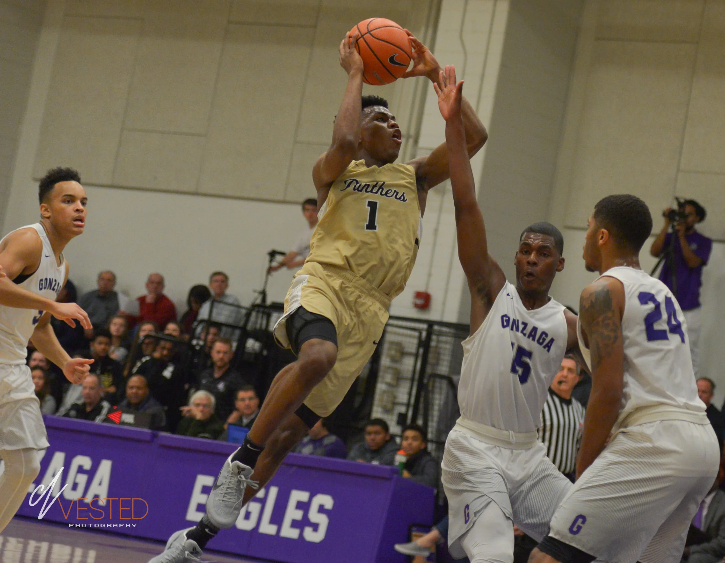 Gonzaga vs. Paul VI