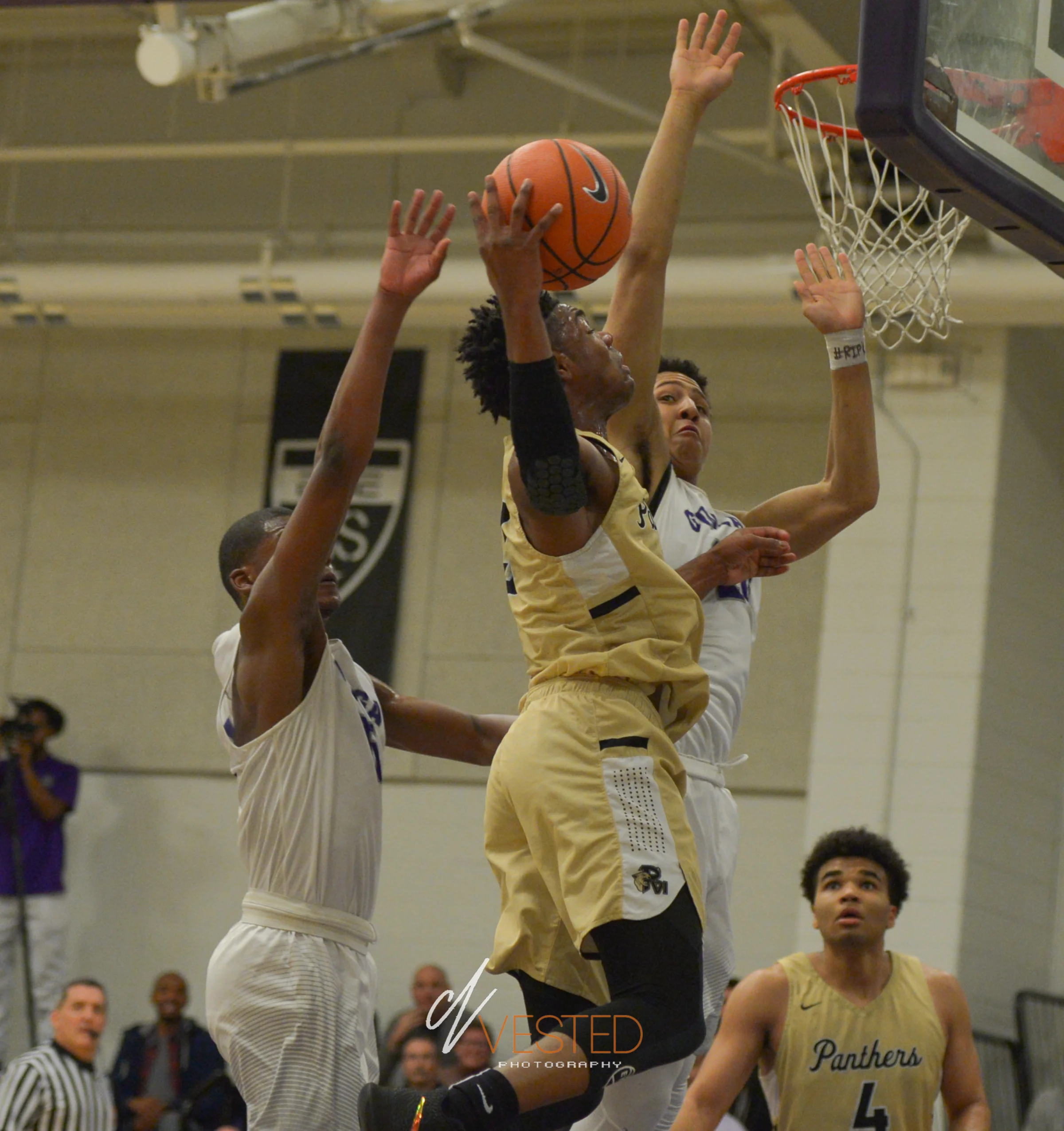 Gonzaga vs. Paul VI