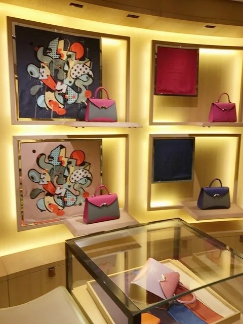Mix and match your Mambo designed scarf in the "Galaxy Motif" with your Moynat bag. The &nbsp;