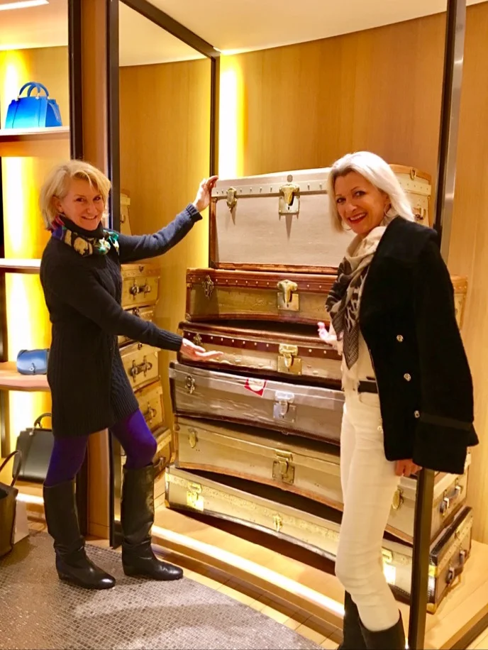 The established trunk makers, Coulembier collaborated with Pauline Moynat who was know for her travel merchandise in 1849, and the House of Moynat was founded. At the time they were known for their traditional expertise in creating made-to-order lug…