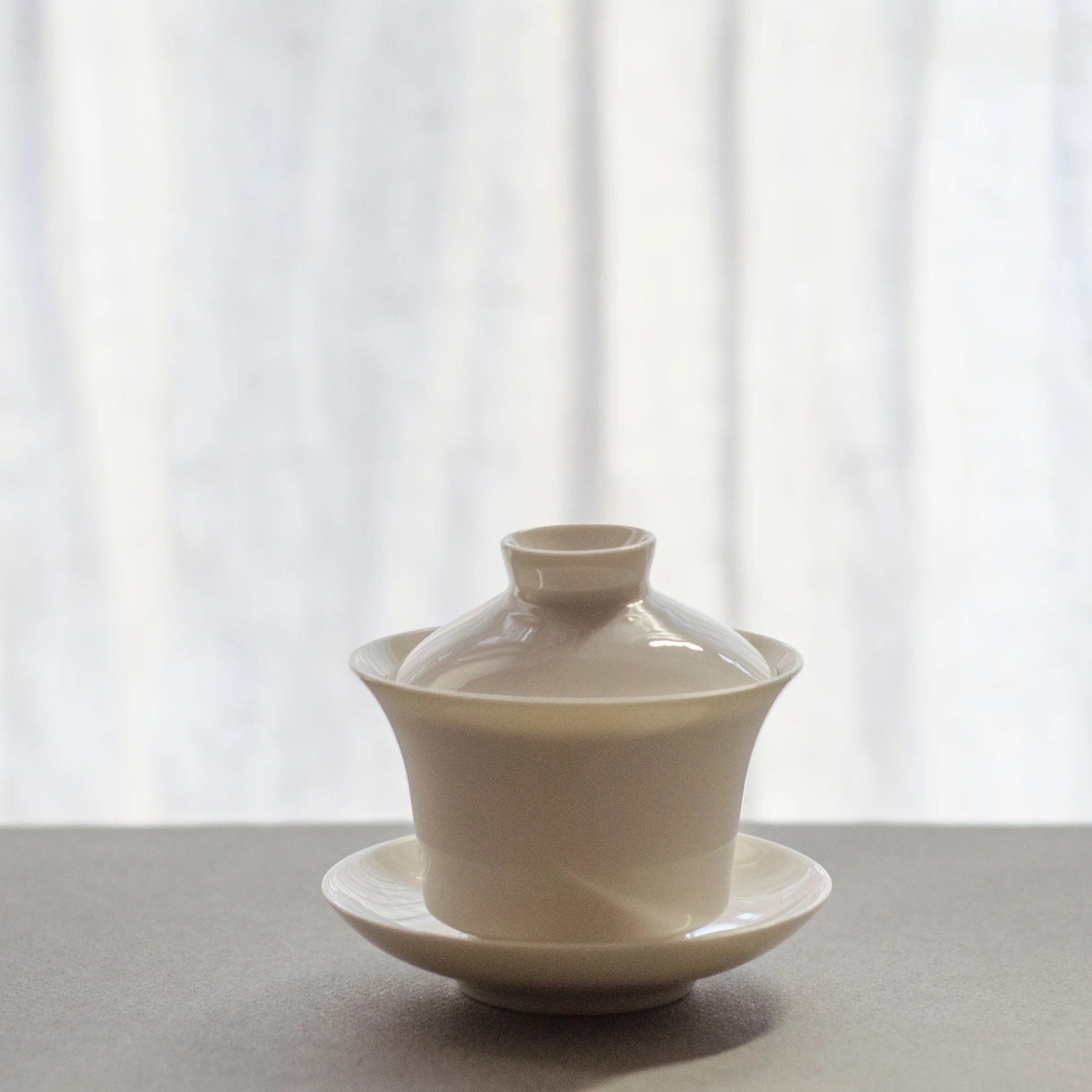 white%252Bporcelain%252Bgaiwan_front.jpg
