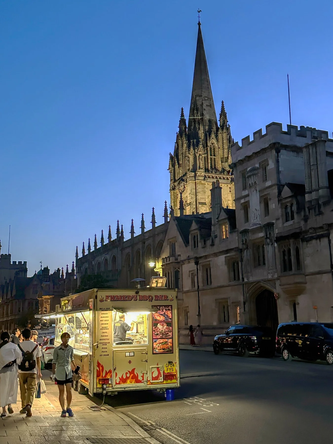 Summer night on the High Street