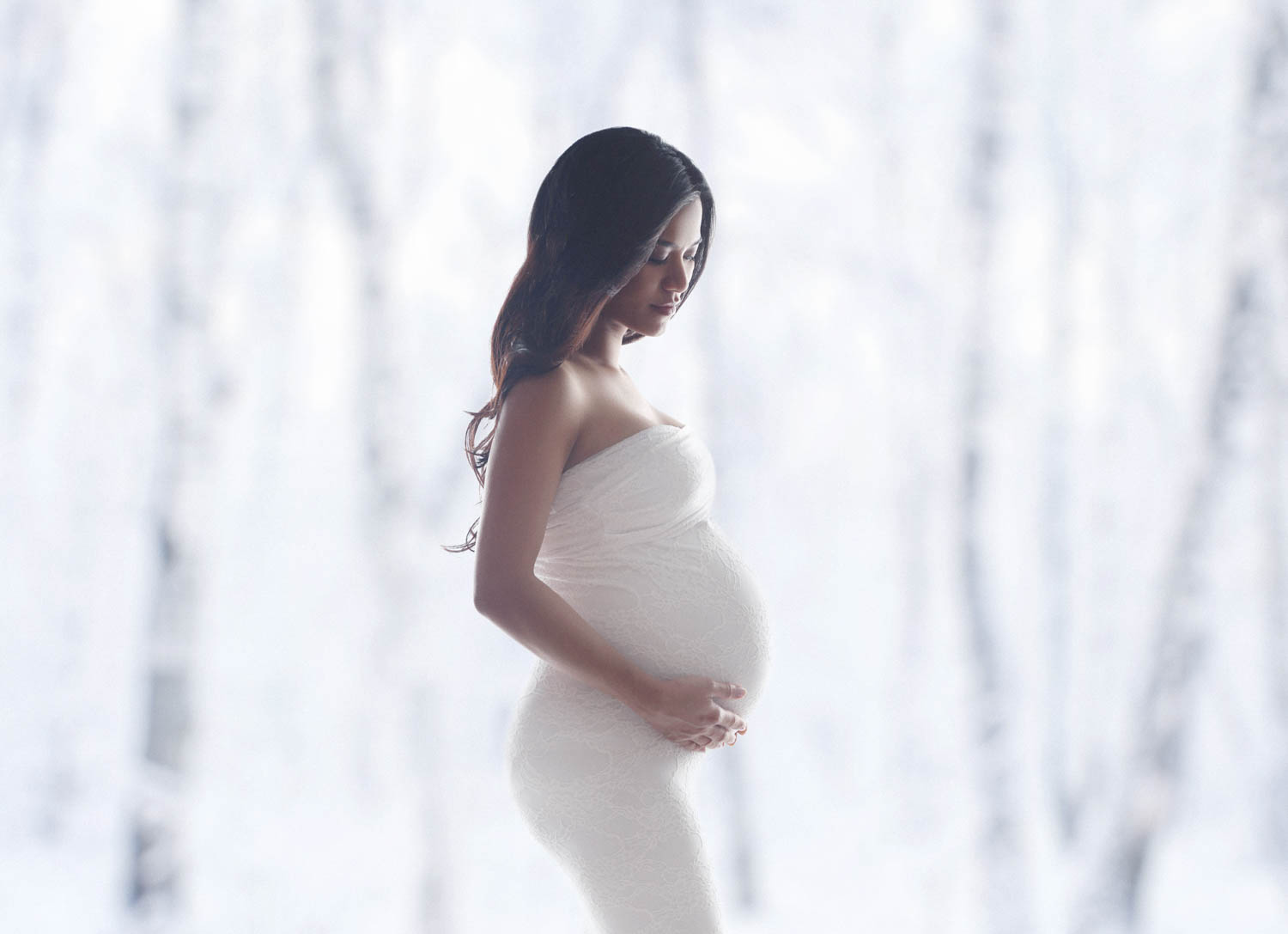 Artistic maternity photography nyc, Best maternity photographer, beautiful artistic pregnancy portrait in winter&nbsp;