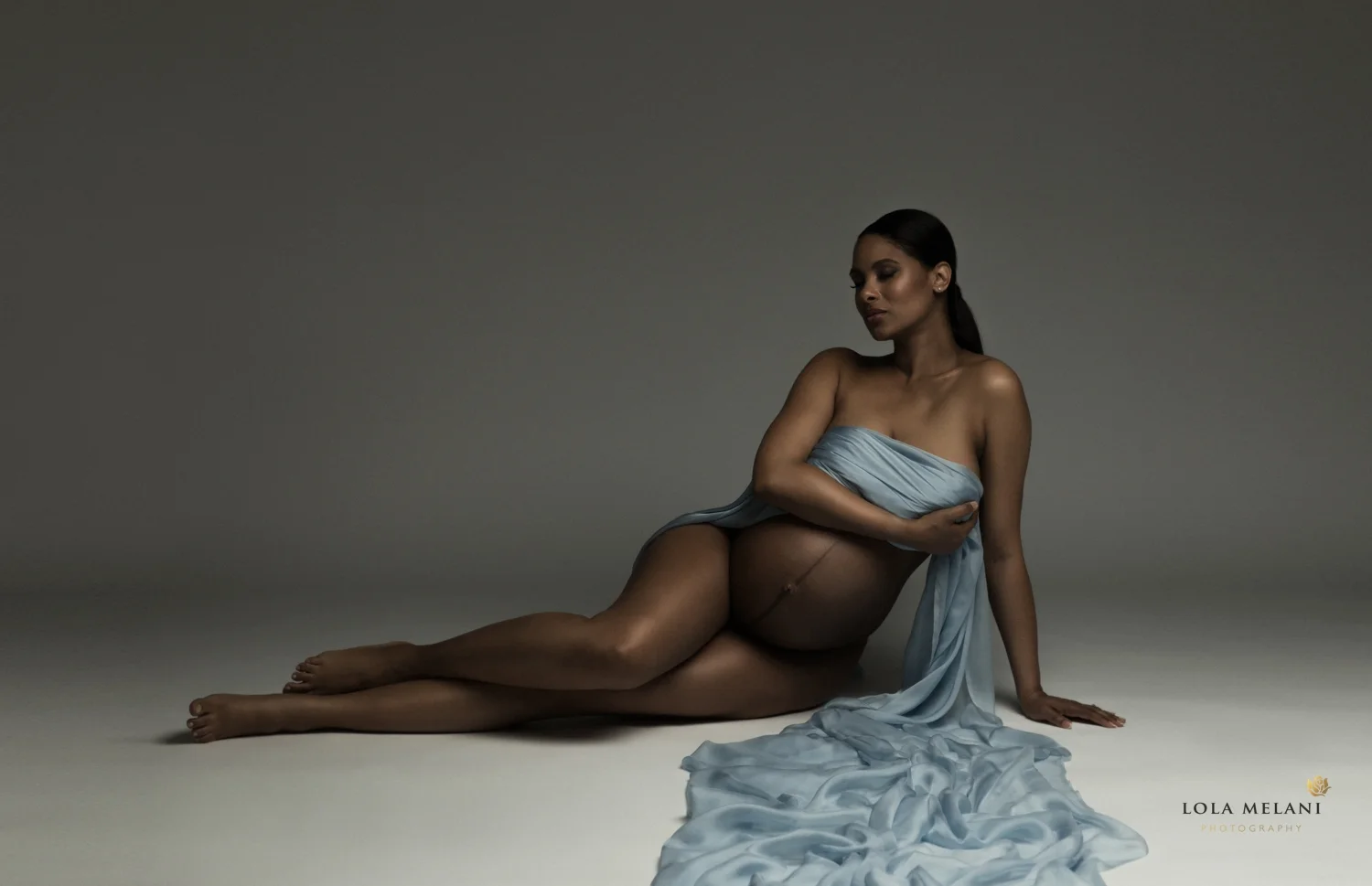 Best maternity photographer