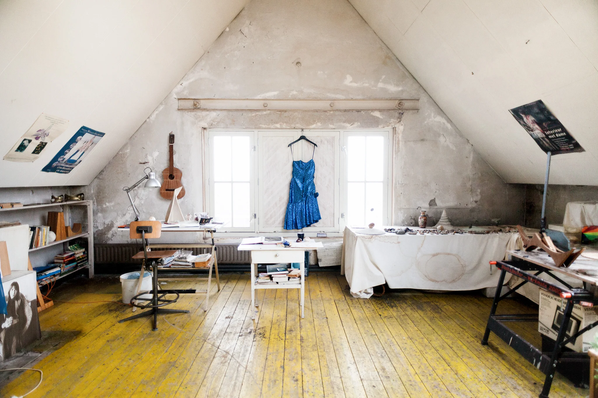  Last picture i took at Guido´s atelier. After that, his brother and me emptied the house together, going through every small detail or note that Guido left. I will never forget that magic place… Guido´s world…