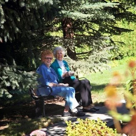 web_garden_seat.jpg