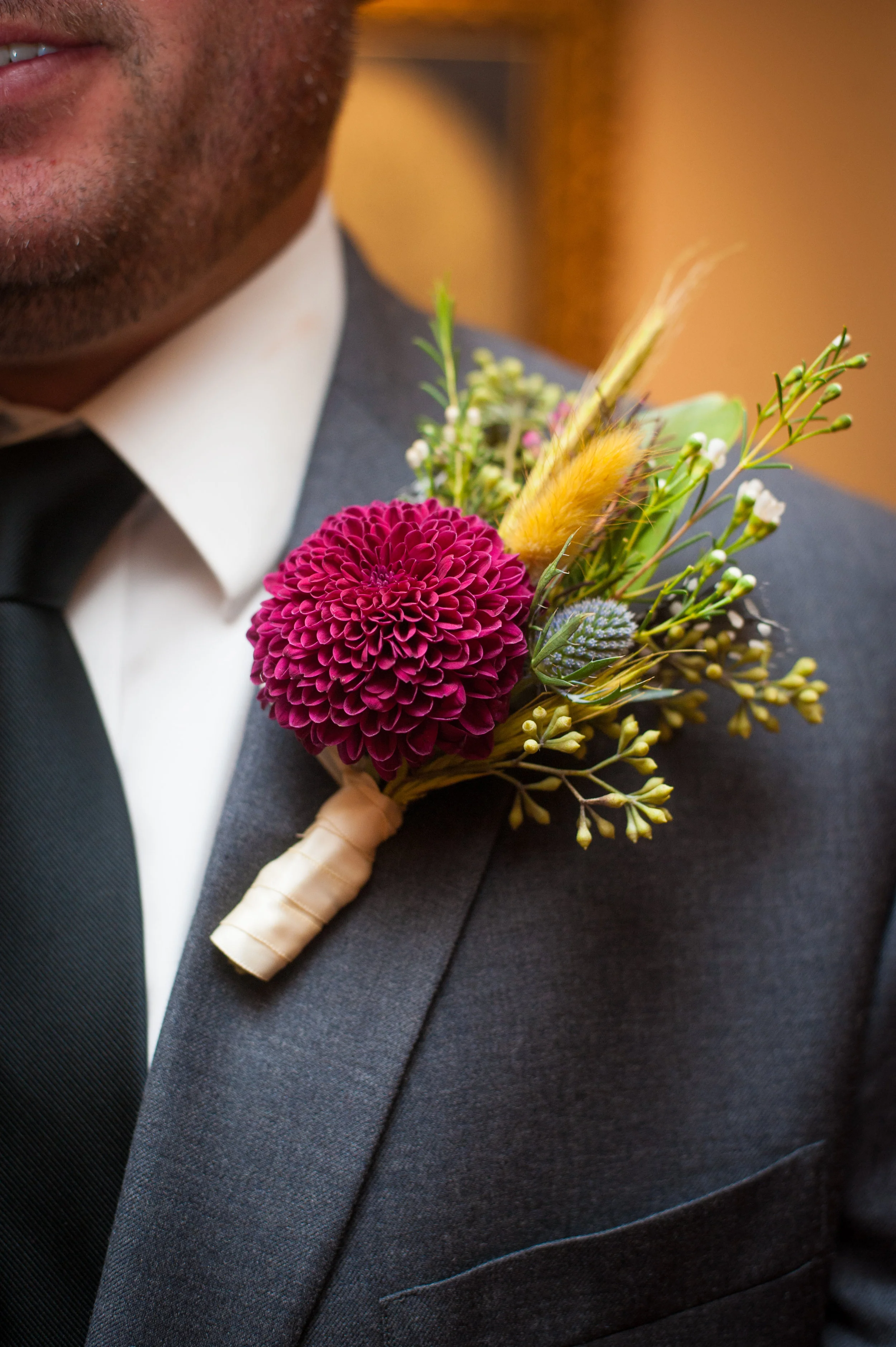 Vibrant Florals to bout www.avenueievents.com.jpeg
