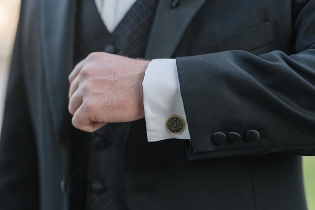 God Bless Texas. Celebrating Texas Independence Day with these state seal cuff links. Loving our groom&rsquo;s nod at Texas pride.