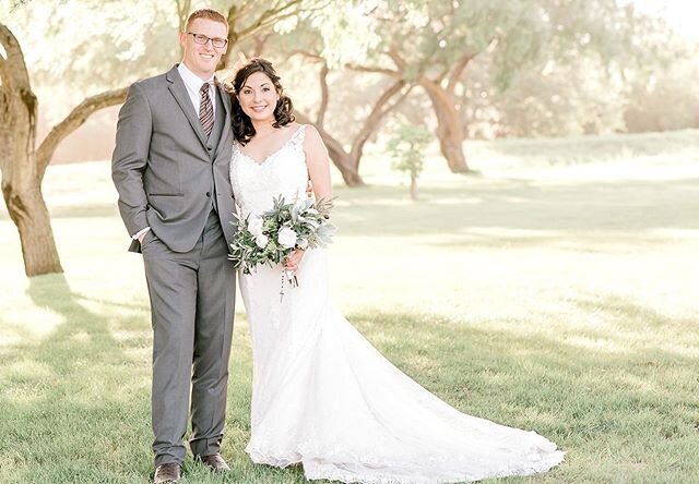 🥂 Happy Anniversary to our very own, Natalie Salinas Jackson, and her sweet husband Ben. We are inspired by your love story and the perspective you bring to our Avenue I Events family! Happy 1st Anniversary!