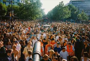 zm_loveparade_kudamm_0008.jpg