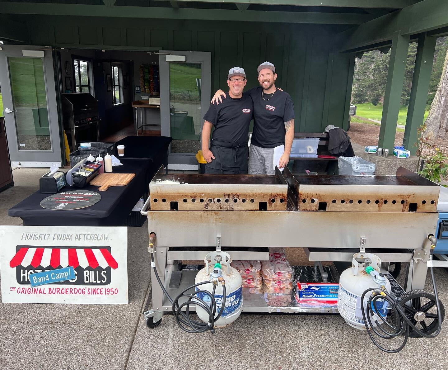 We are at @presidiogolfcourse today for the @theguardsmen open! Who's getting a Burgerdog today?! 

#burgerdog #golffood #golf