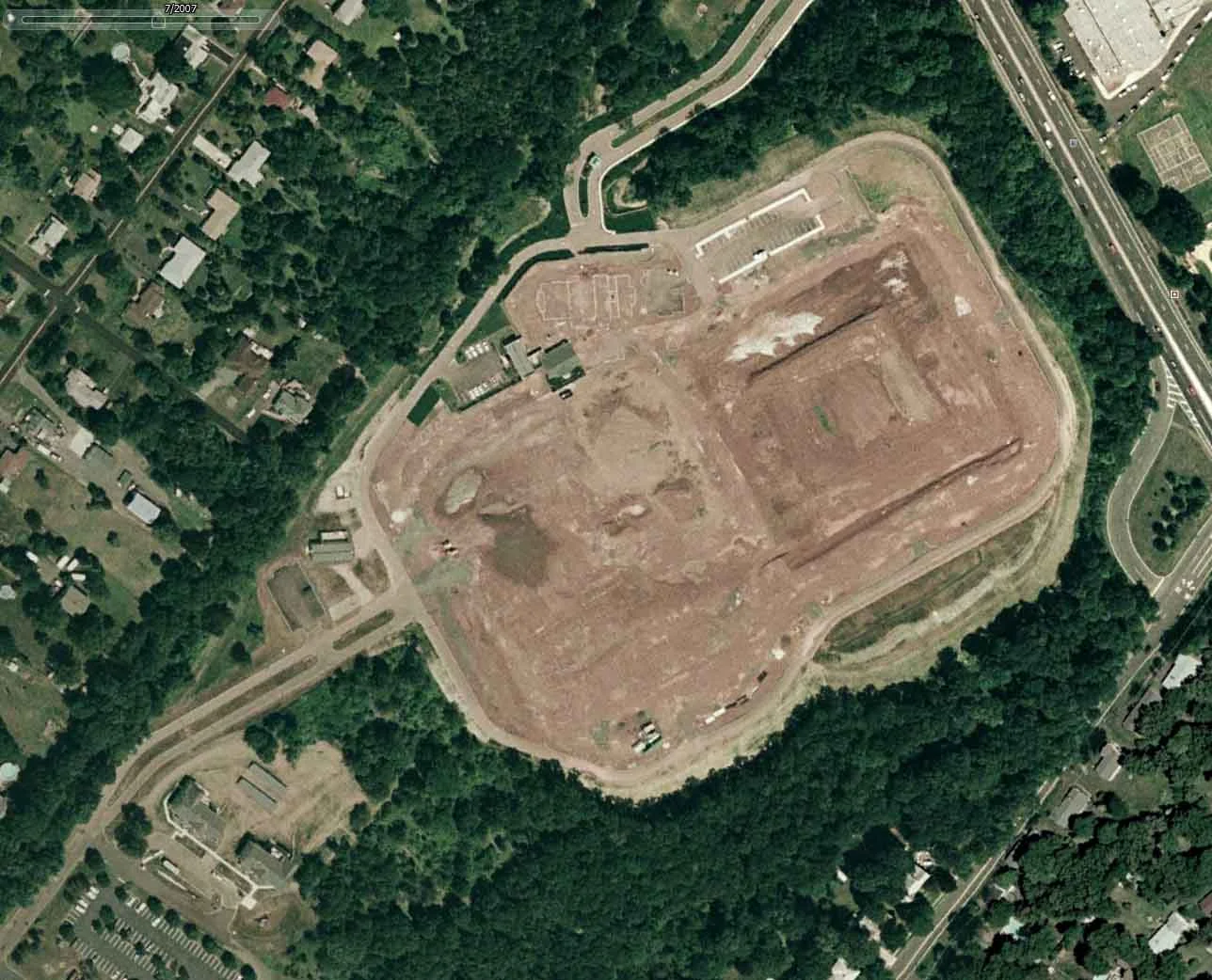 7/2007 - foundation dug, earth moved, roads started