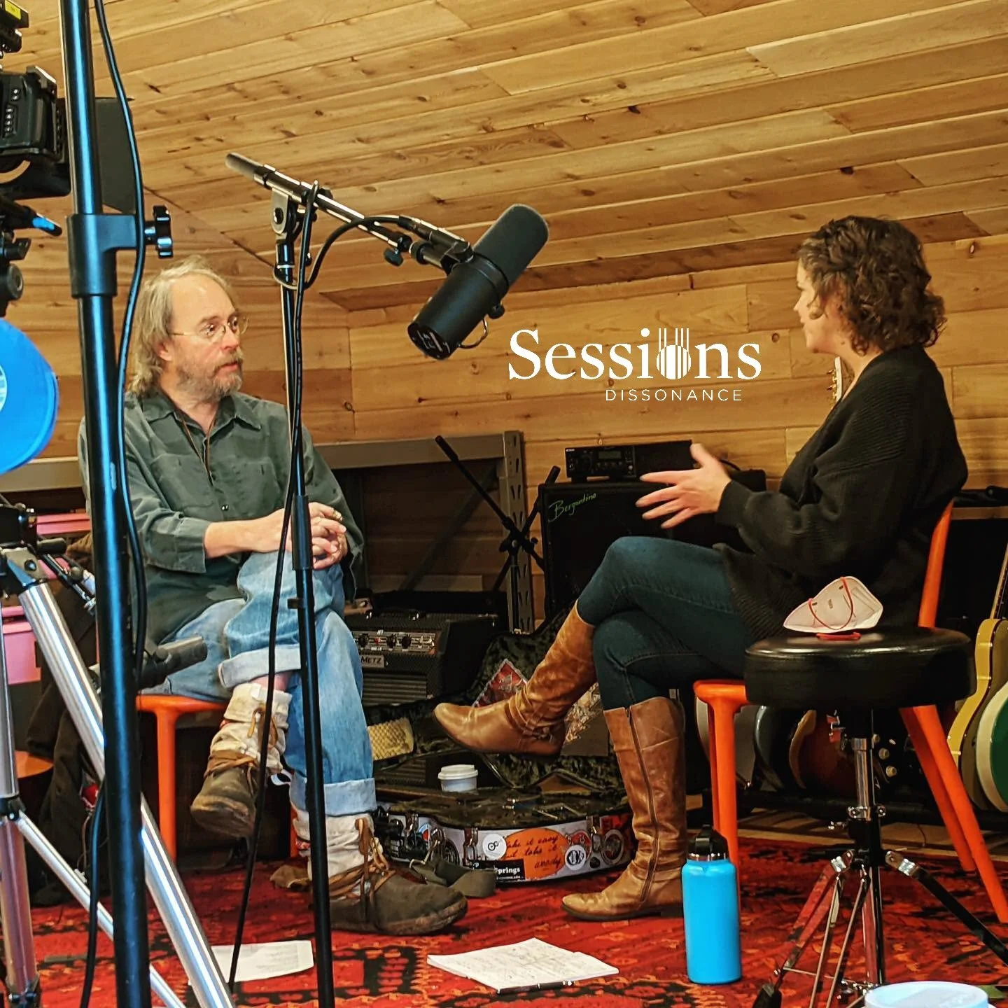 "Dissonance Sessions" Premiere