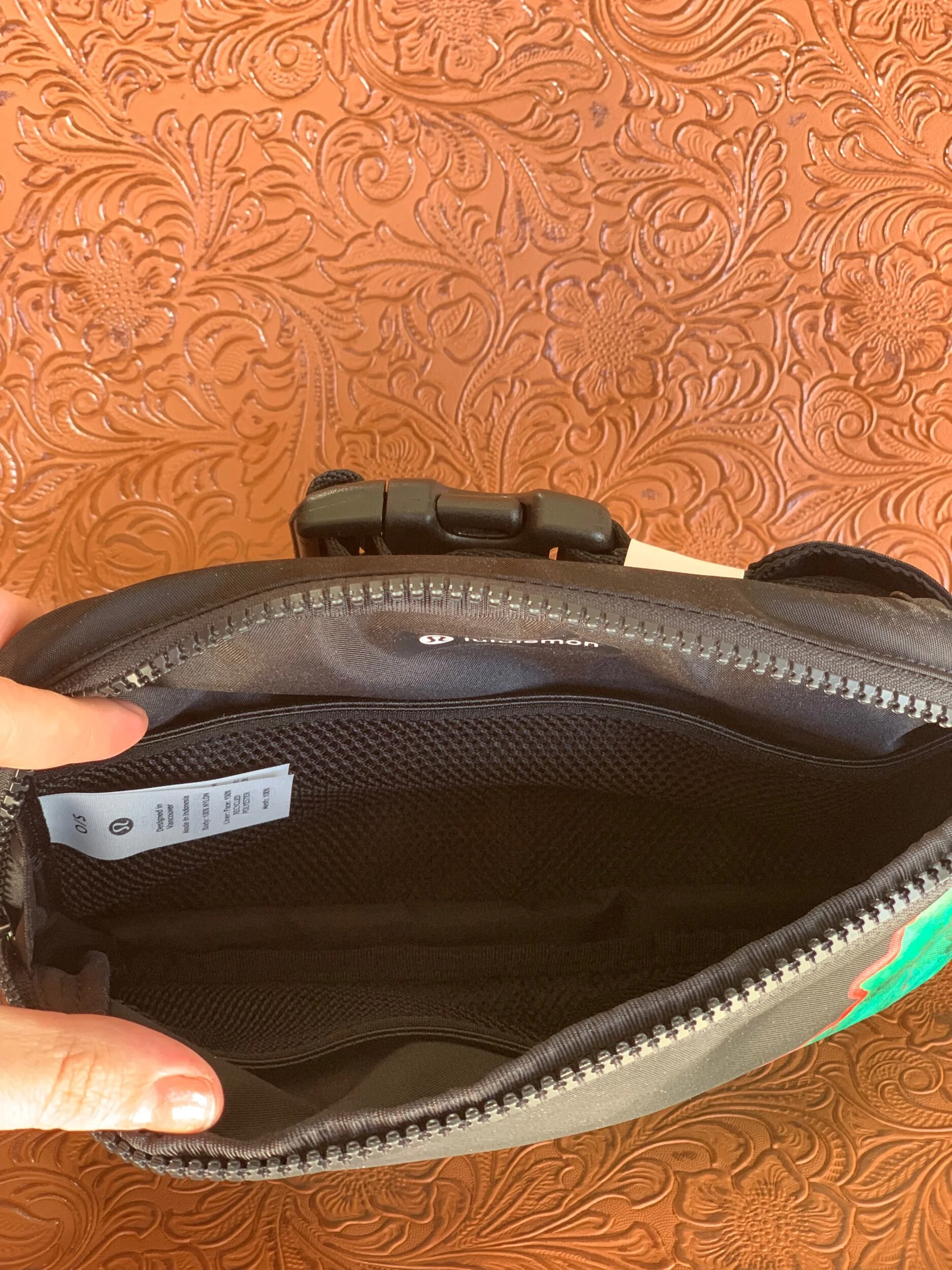 A83A29DF-CDEB-43A6-B124-B53FBC51937E