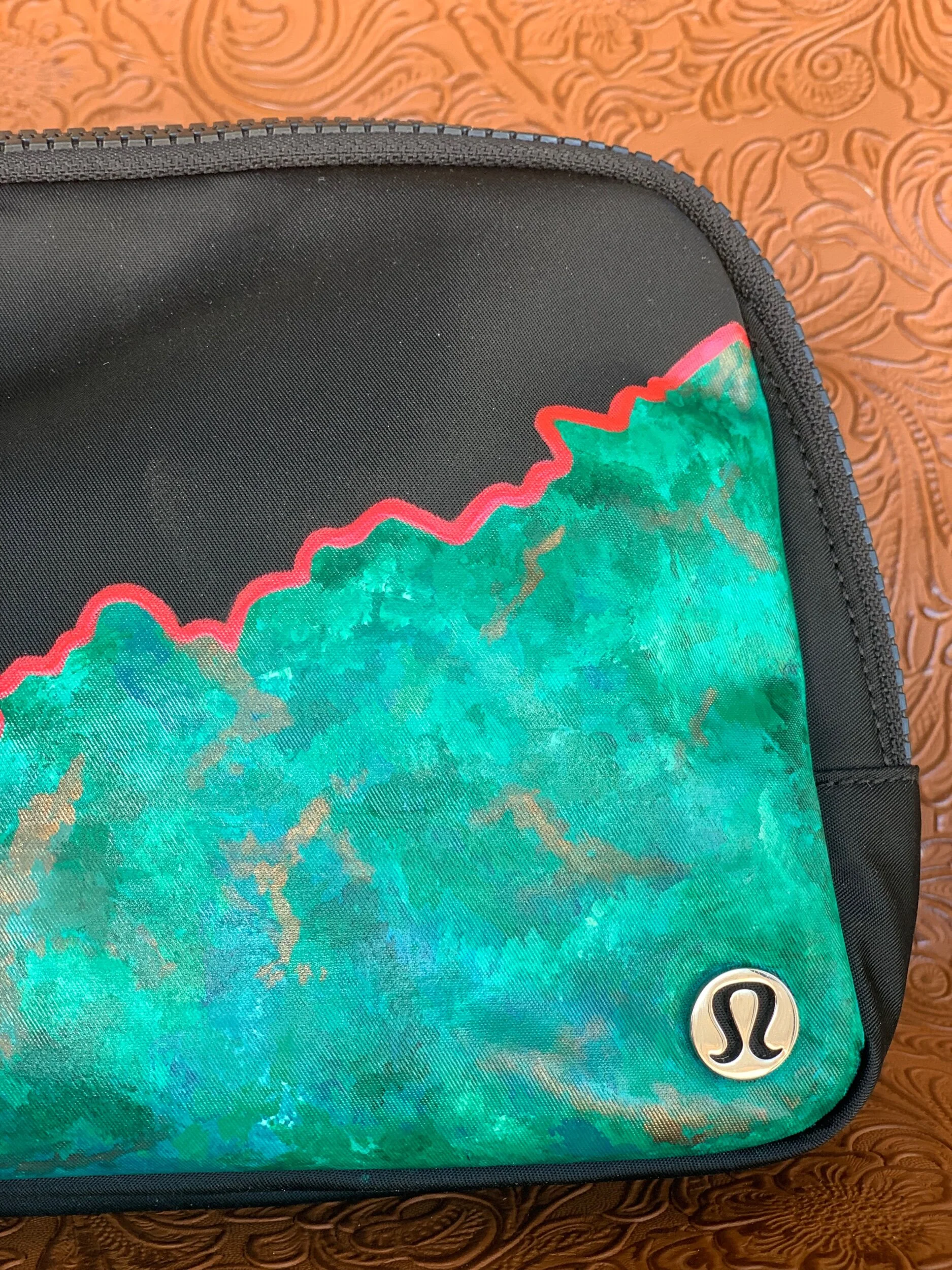 D3274365-94D9-4339-9C15-219C74D52825