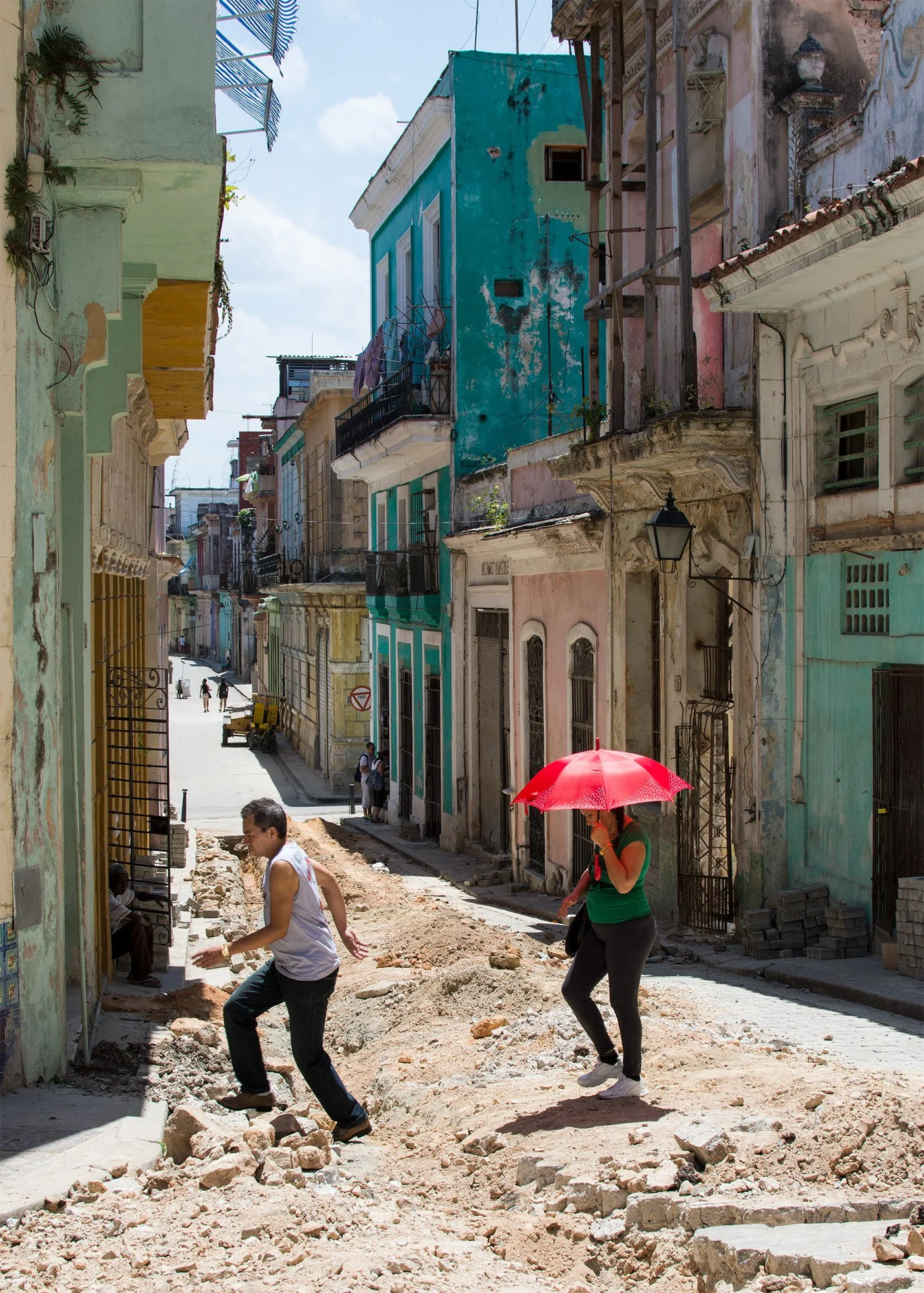 Havana_StreetConstruction_DSC5946_5x7crop.jpg