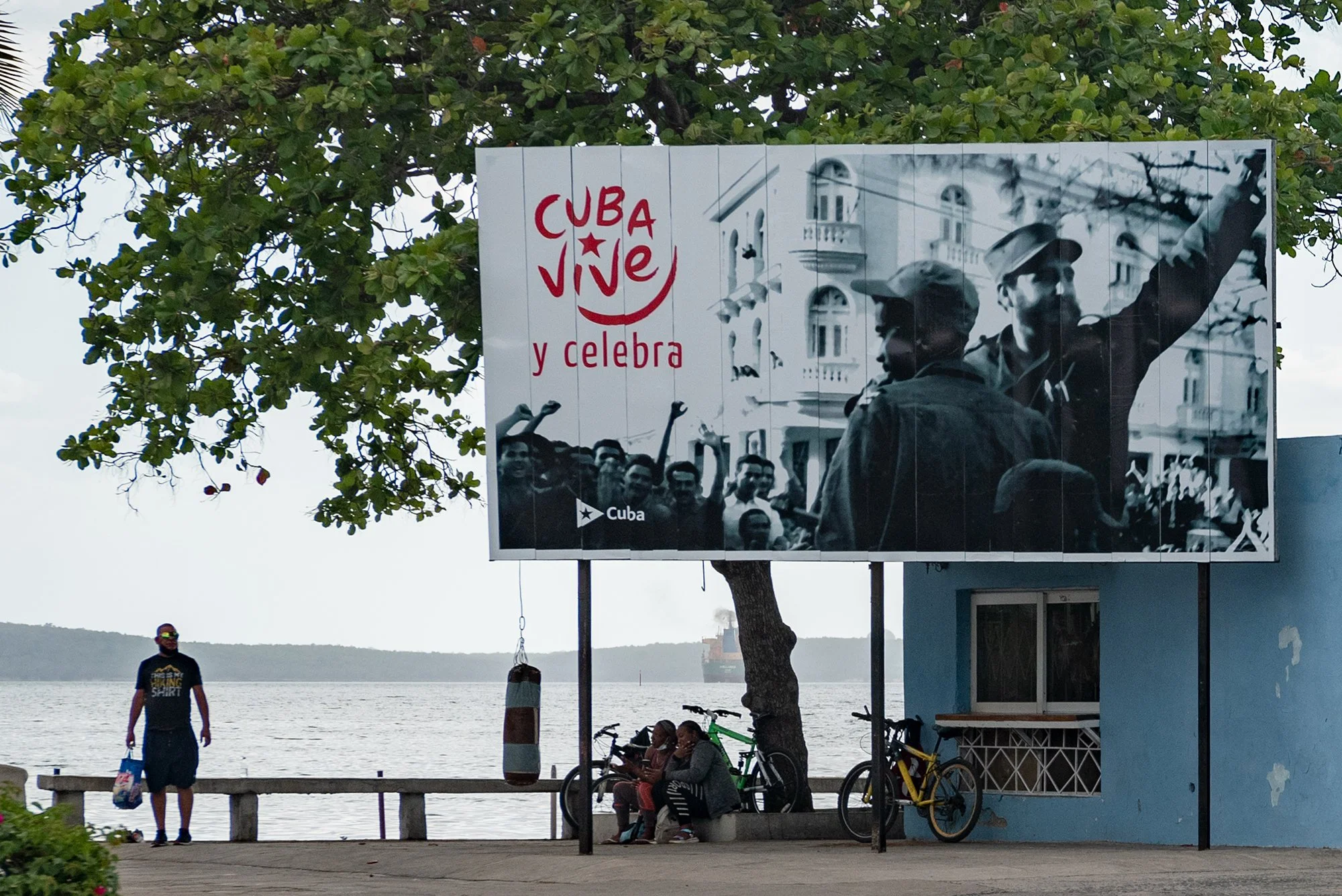CIENFUEGOS_Propaganda_21MAR2022_LGP_5104_VerB copy.jpg
