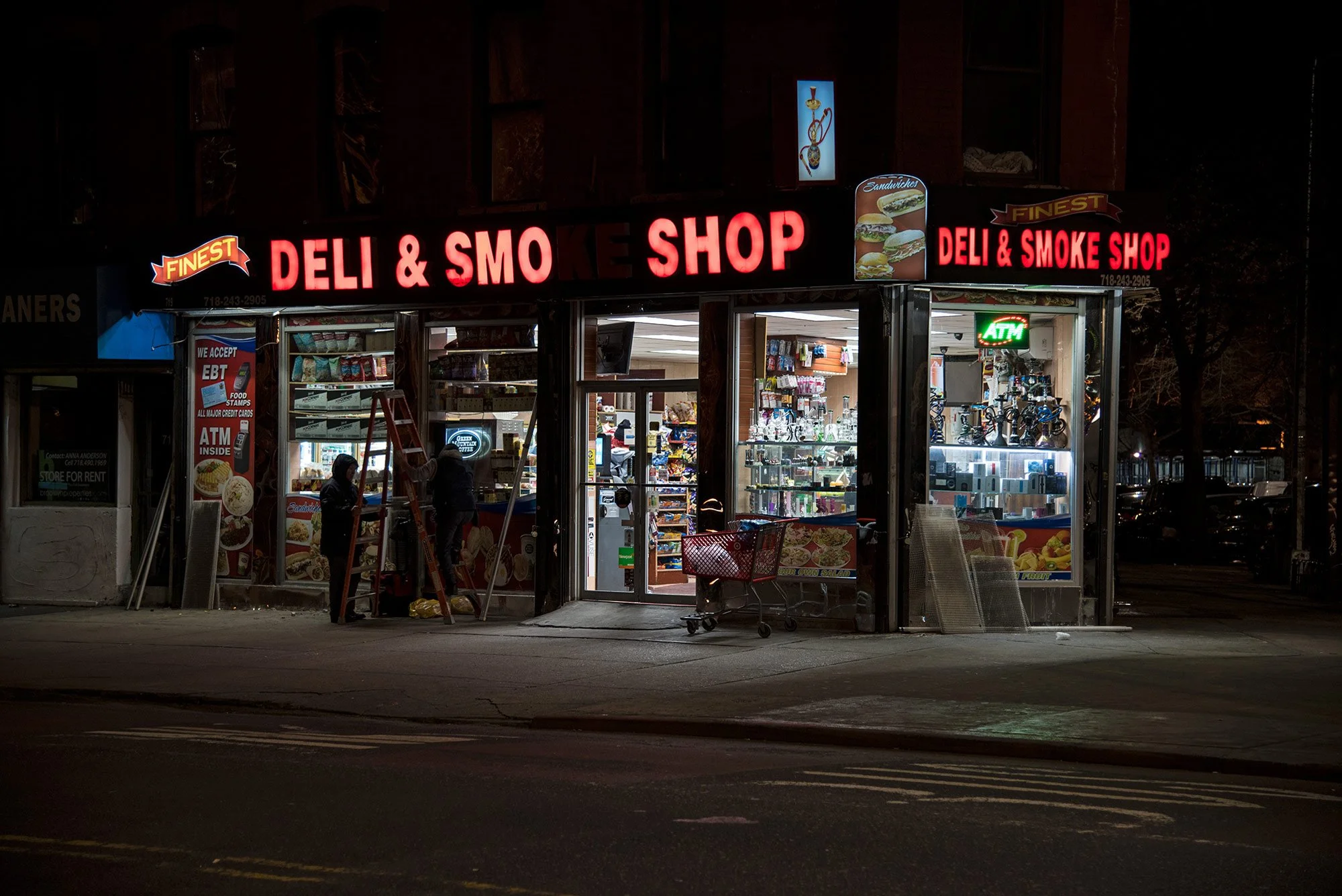 WEB_SmoShopSign_LGP_2156.jpg