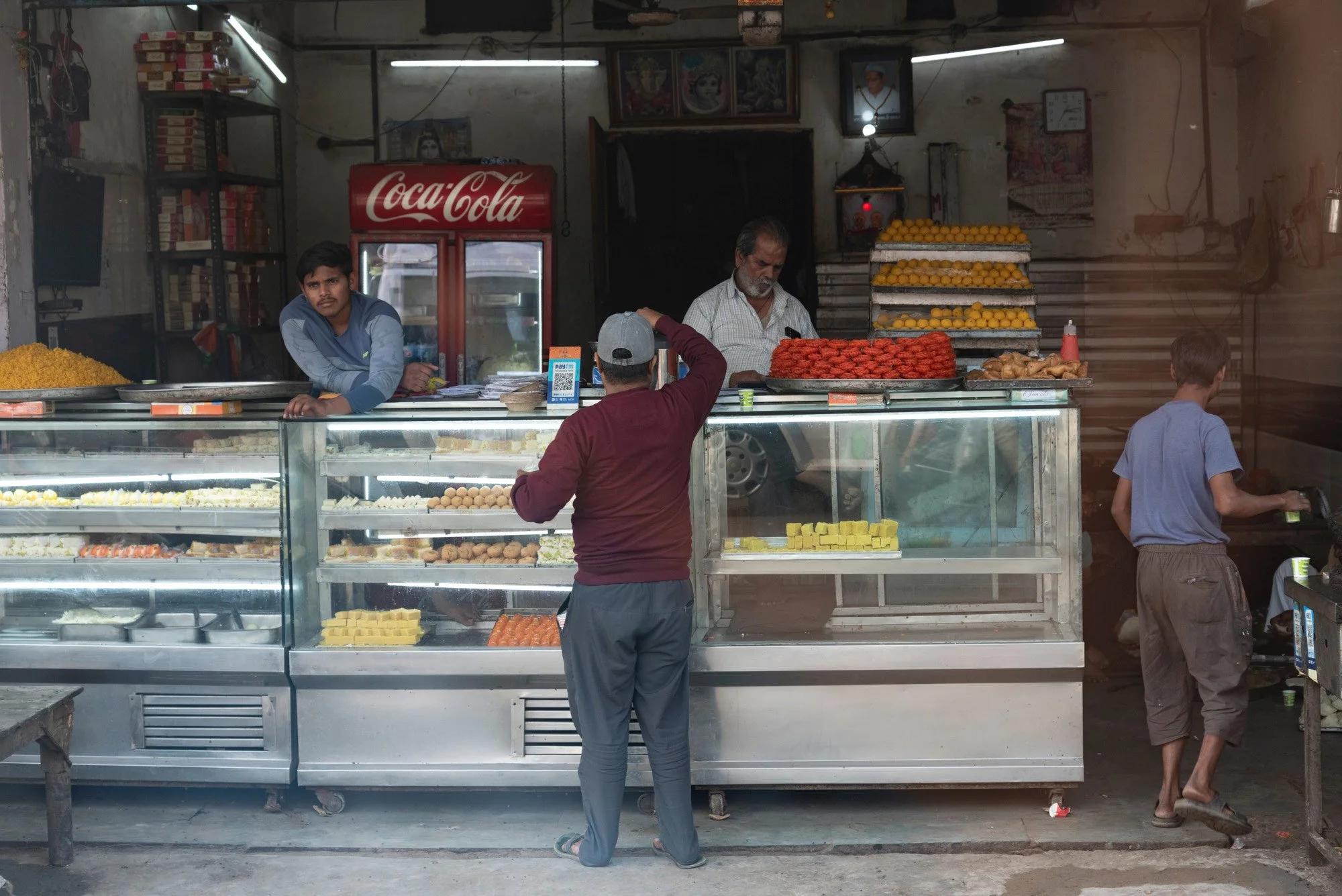 WEB_INDIA_RoadsideCoke_LGP_2148.jpg