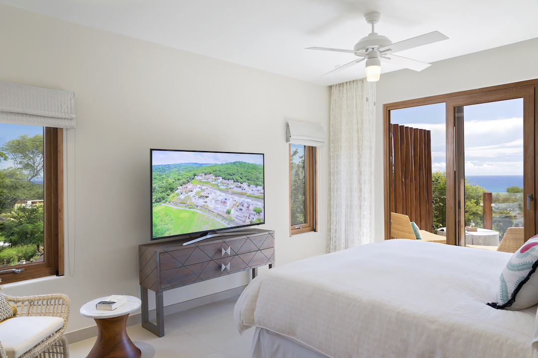 Las_Terrazas_H5_Master_Bed_Lower_2_CC Low Res.jpeg