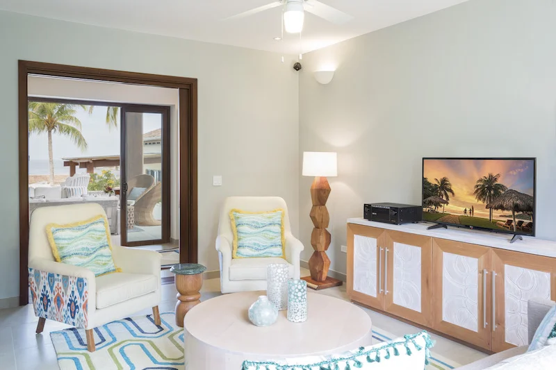 Guacalito_Antal_7_Sitting_Area_CC.jpg