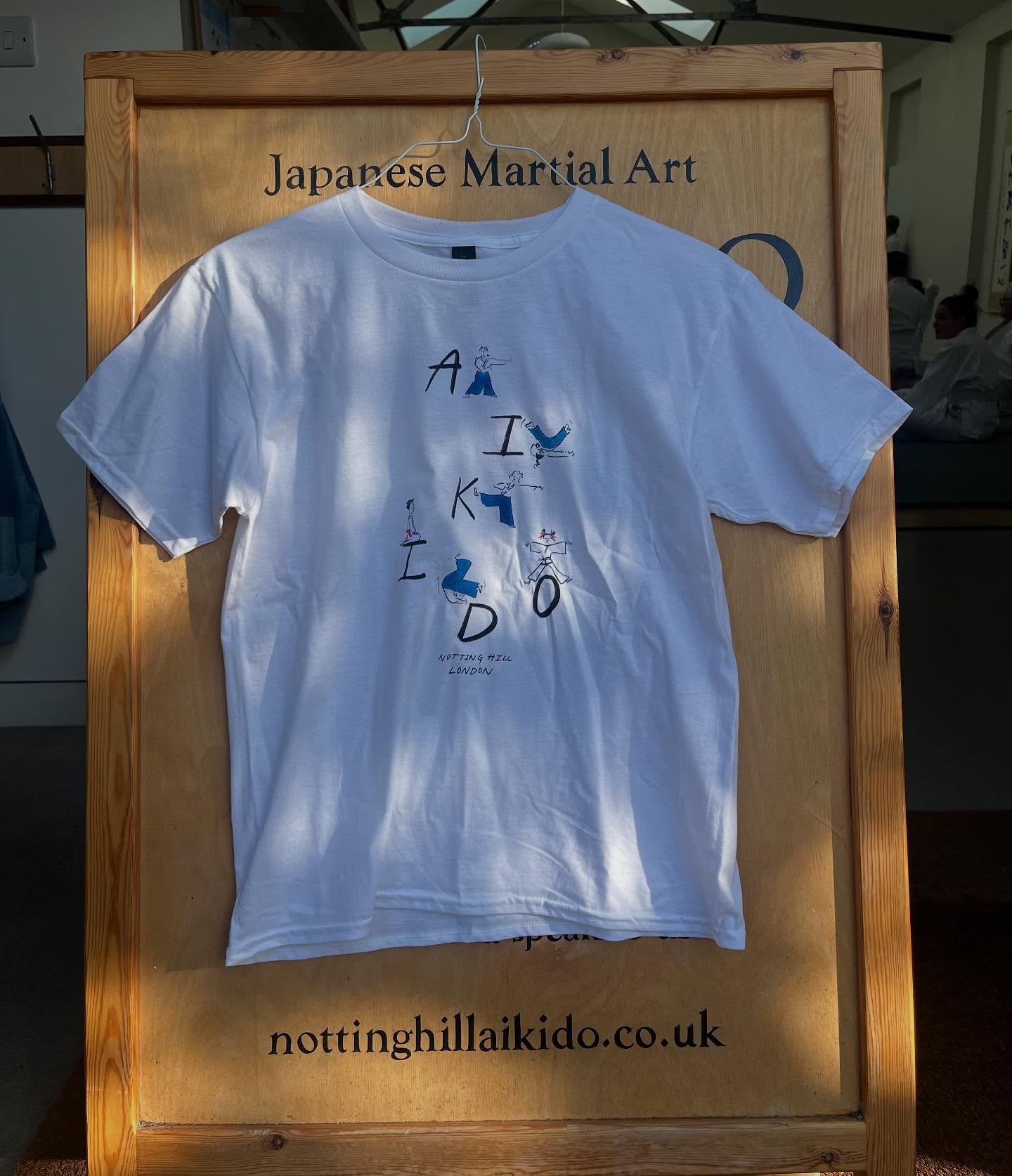 Our latest T-shirt 🙌❤️🙌
Thank you @ottoline___ 

#a&iuml;kido #aikido_aikikai #aikidokids #aikido_techniques #dojolife #dojolifestyle