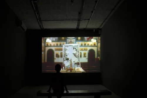 ʿAḏrāʾ Samar, 2017, Installation View, HD video sound colour 14:33min 