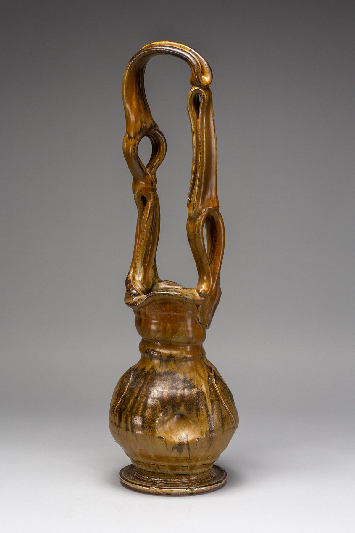  Josh DeWeese (American, b.&nbsp;1963), Vase with Tall Loop Handle, 2016, Stoneware, 25 in., © Josh DeWeese 