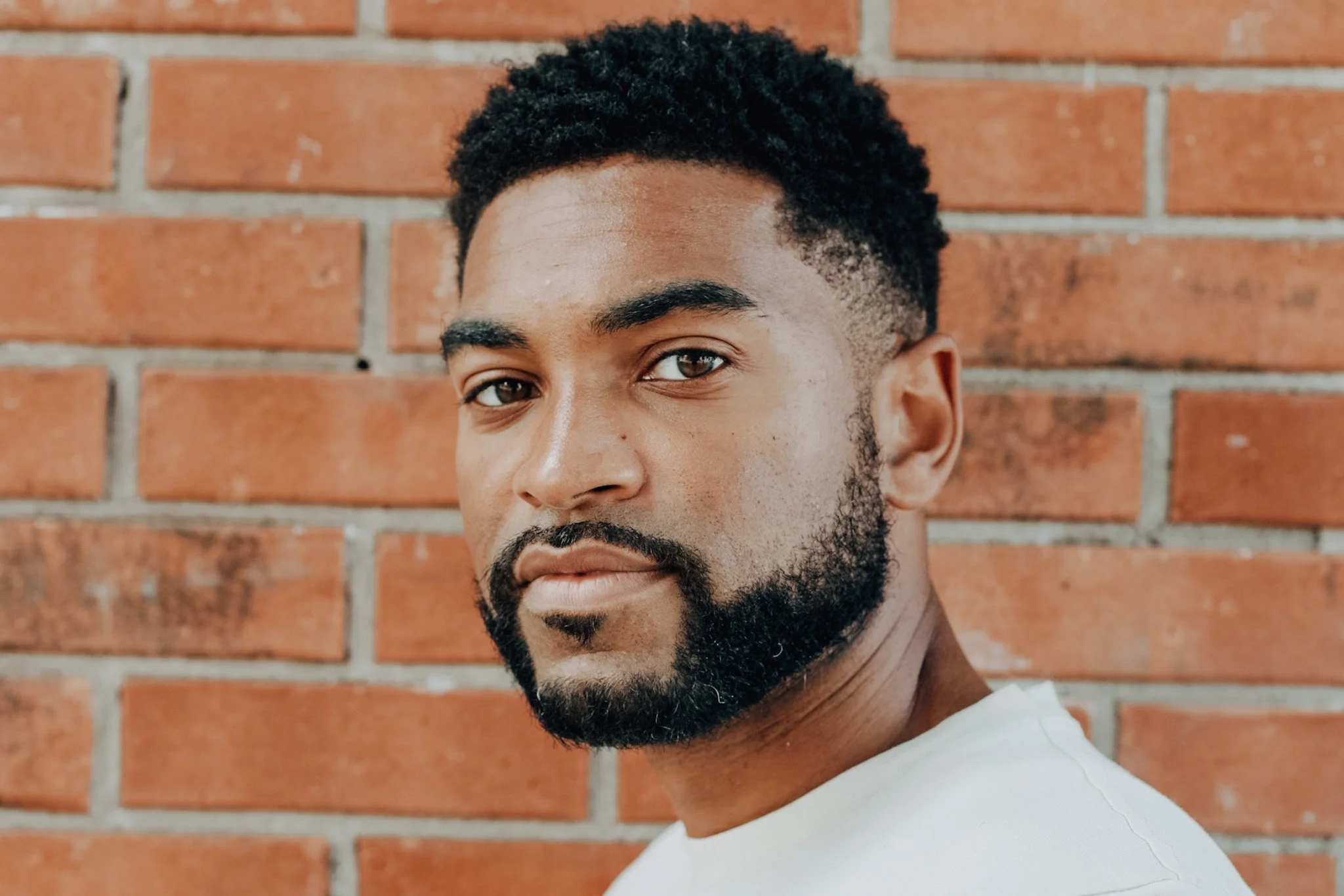 photo of artist Mario Moore