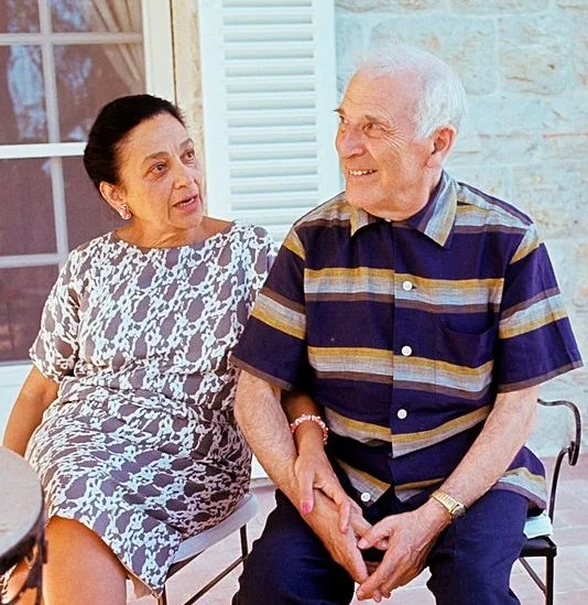  Marc Chagall with his wife Valentina Brodsky. 