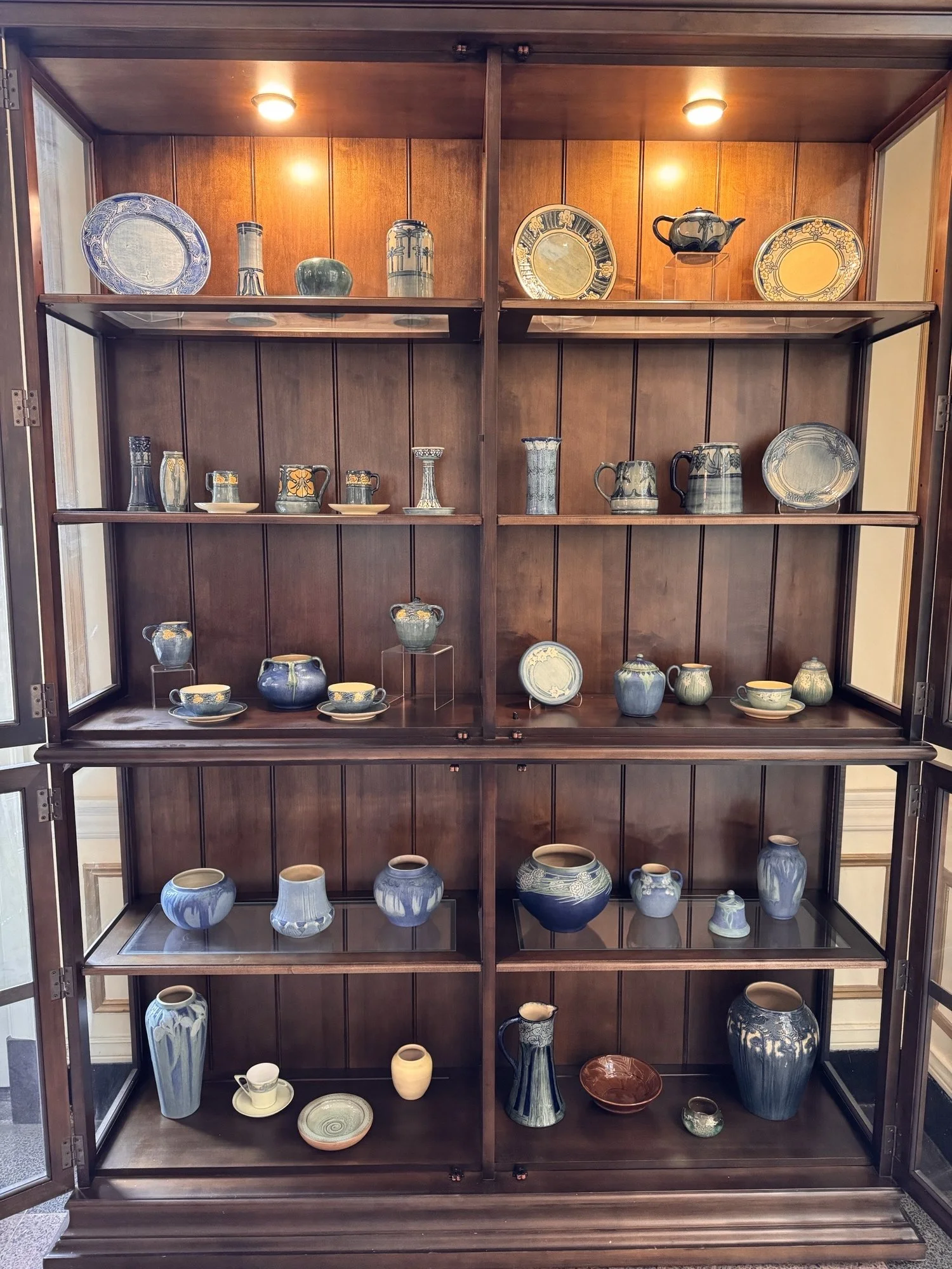 Selections of Newcomb Pottery from the LSU Museum of Art’s permanent collection are now on view at the LSU French House, part of the Ogden Honors College.