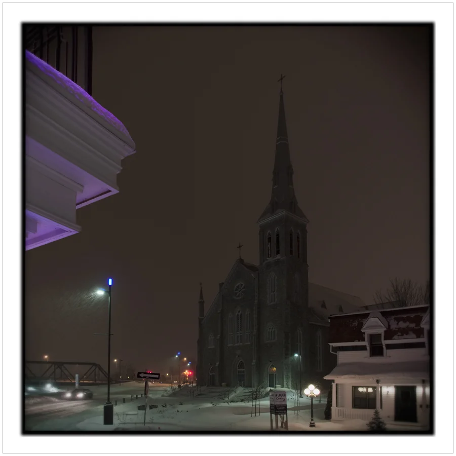 New Year's Eve snow storm ~ Gatineau, Quebec, CA (click to embiggen)